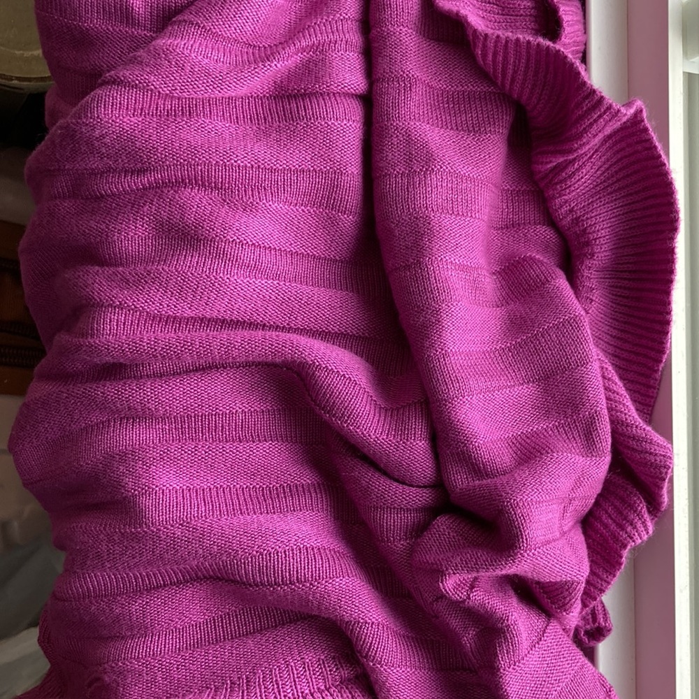 Wrap - Picture 4 of 4